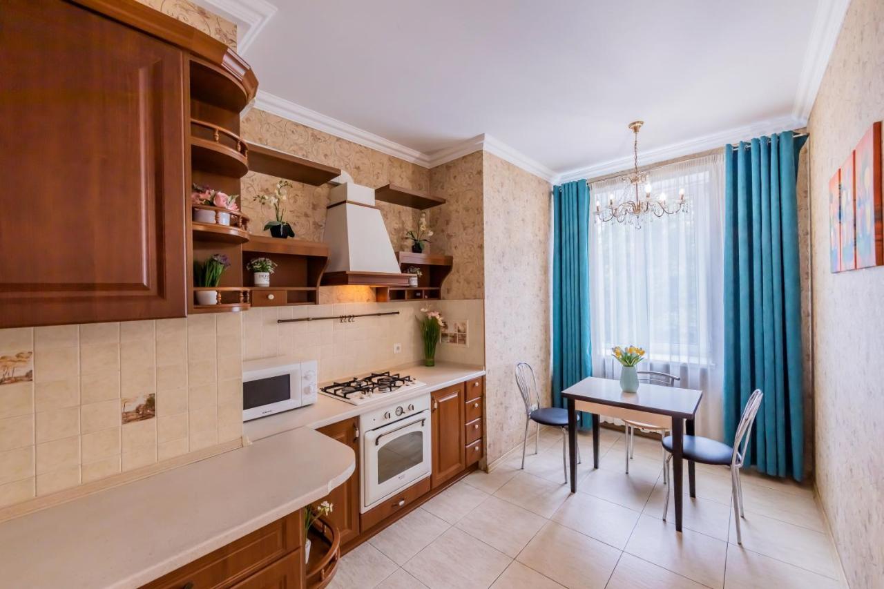 2К Квартира На Шота Руставелі, Бессарабка Kiev Exterior foto